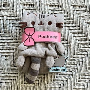 Pusheen fleece scarf